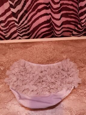 Kids Ruffle Bloomers - Light Gray
